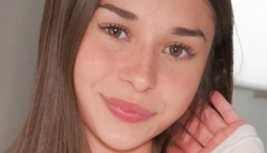 Sophie Rain's Sizzling Playsuit Moment: Fans Are All Eyes On Her