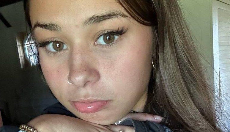 Sophie Rain Heats Up Winter with Sizzling Bikini and Lingerie Looks