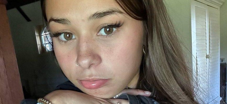 Sophie Rain Heats Up Winter with Sizzling Bikini and Lingerie Looks