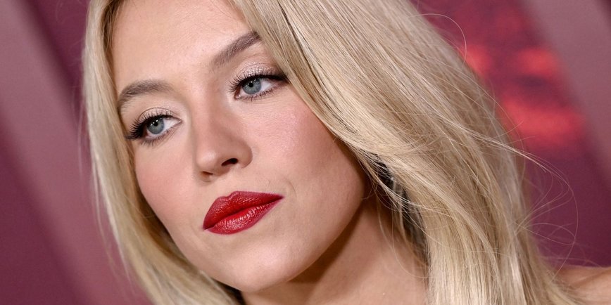 Sydney Sweeney Stuns in Lacy Lingerie for Syrn Launch