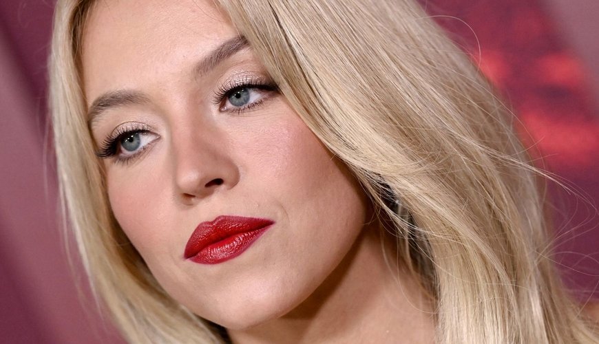 Sydney Sweeney Stuns in Lacy Lingerie for Syrn Launch