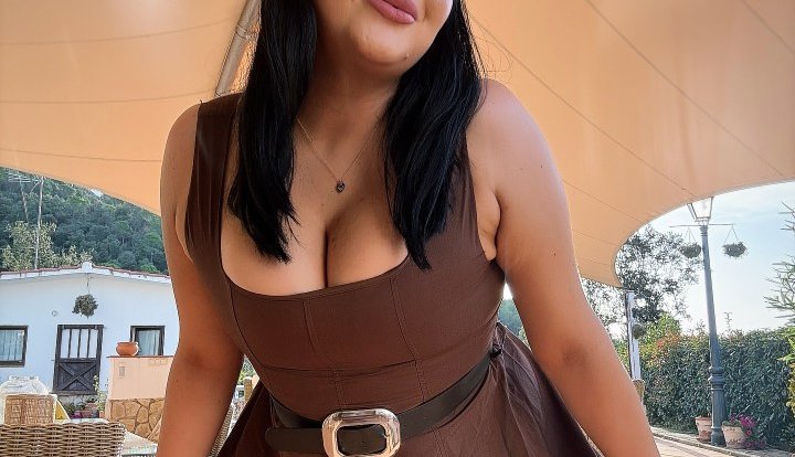 Southampton Star's Daughter-in-Law Spills on OnlyFans Drama and Derby Day Nerves