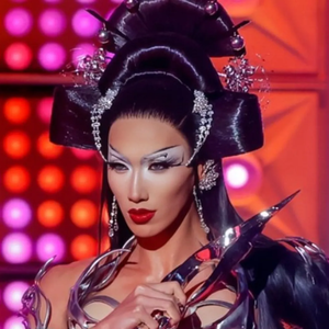Plastique Tiara Slays as the Highest-Earning RuPaul’s Drag Race Star on OnlyFans with $645K a Month!