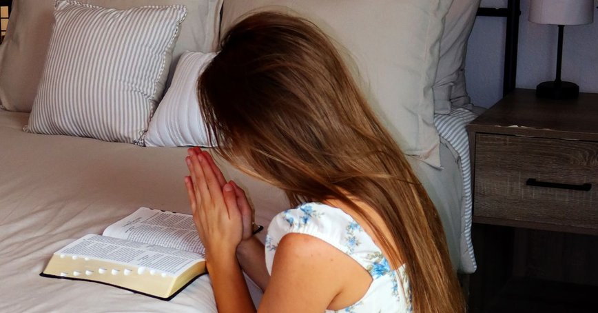 Meet the 'Womanosphere': How Conservative Women Are Redefining Dating