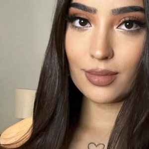 OnlyFans Star's Bold Stunt at World Snooker Final: A Father's Unlikely Pride