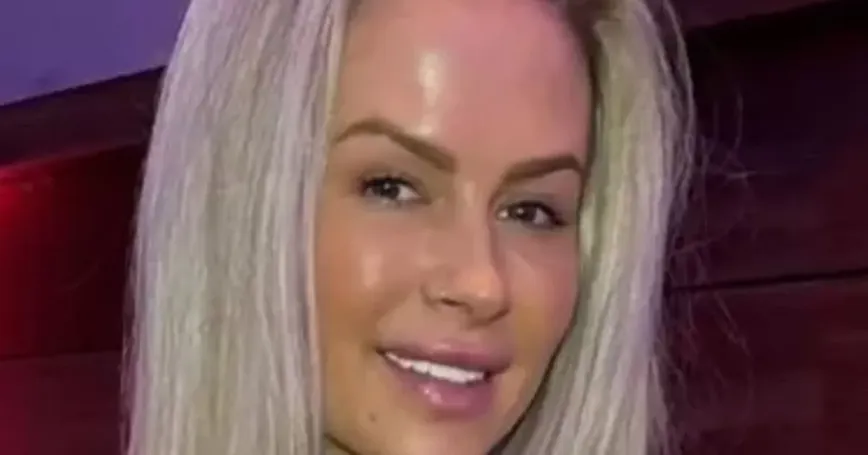OnlyFans Star Quits £20,000-a-Month Gig for Universal Credit: A Shocking Career Pivot!