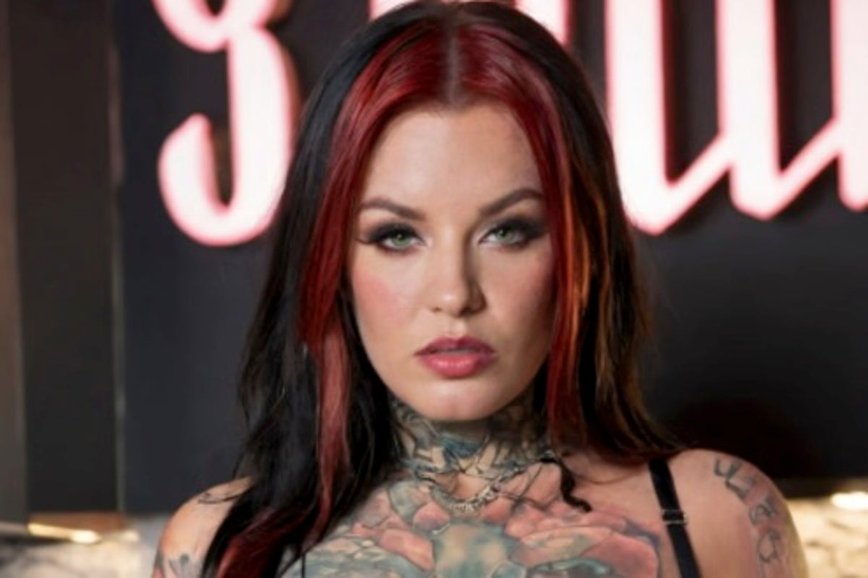 Sabien DeMonia’s AI Avatar: The Future of Intimate Connections?
