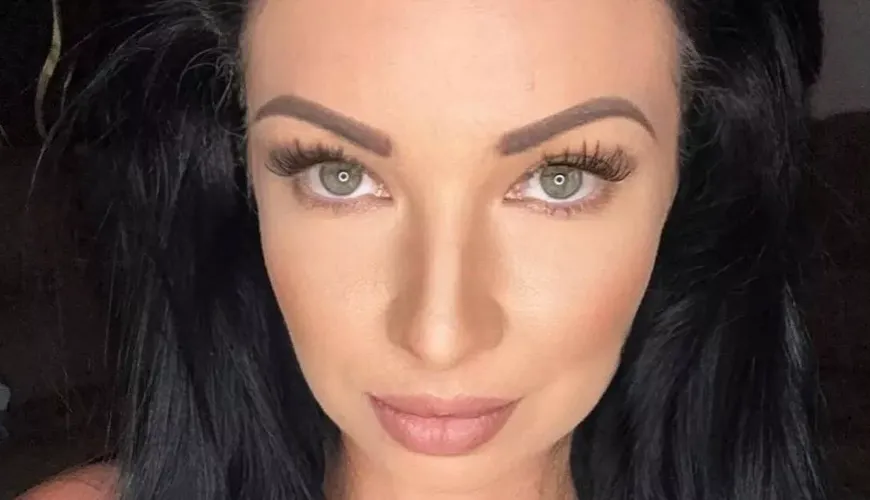 Welsh Influencer Kirsty Farts Banks £2,500 a Month with Cheeky Content!