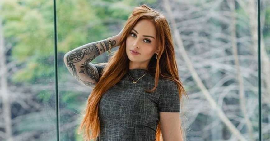 Meet the Virtual Girlfriend Cashing In on Love Without Leaving Home