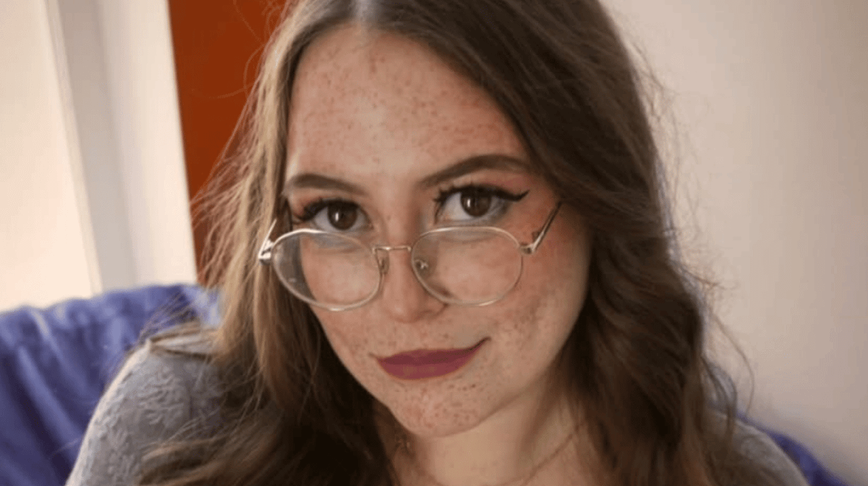 Meet the Woman with the UK's Largest Boobs: Summer Robert Shares Her Journey